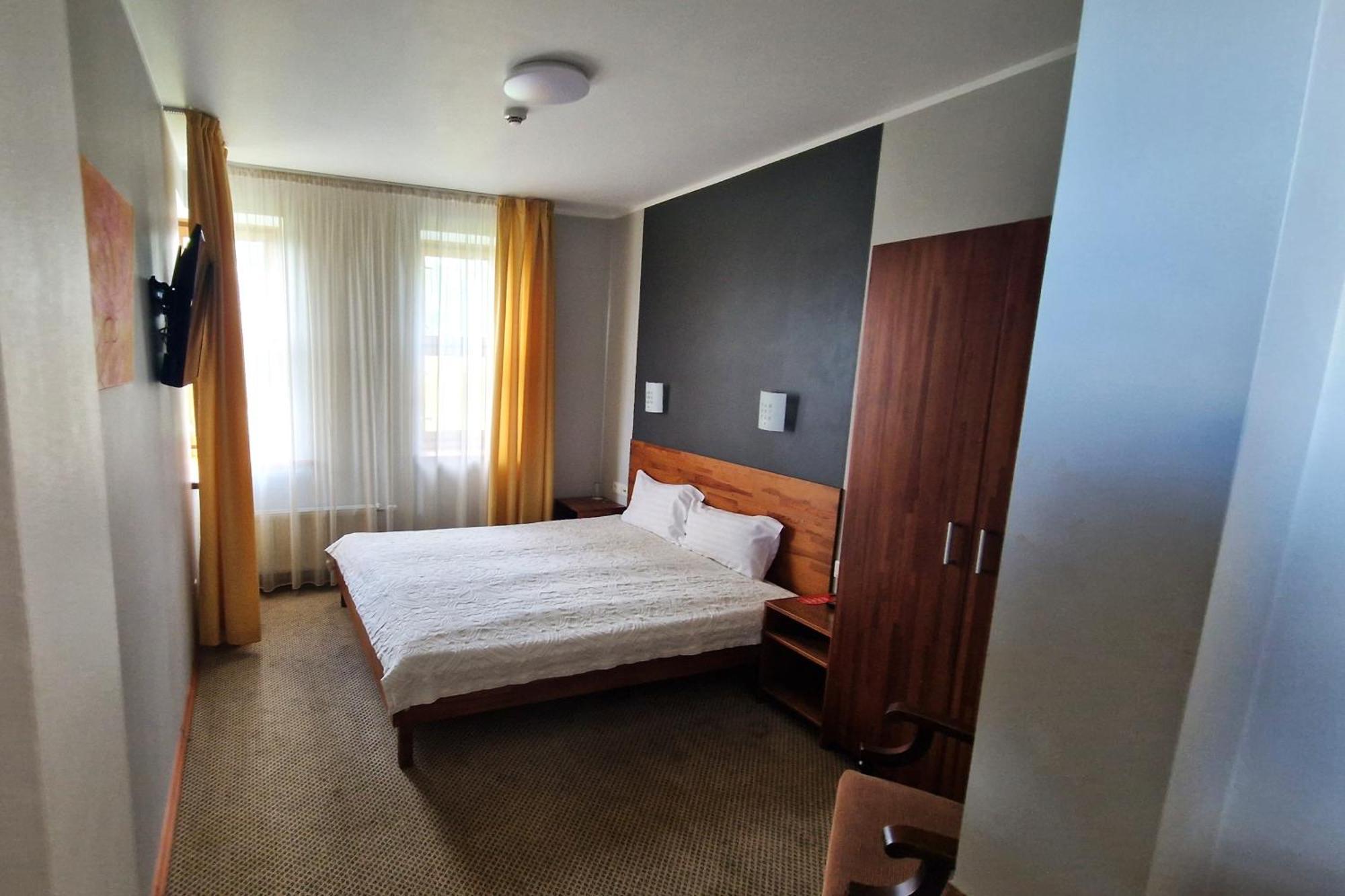 Viesnica Atputa Hotell Cēsis Exteriör bild